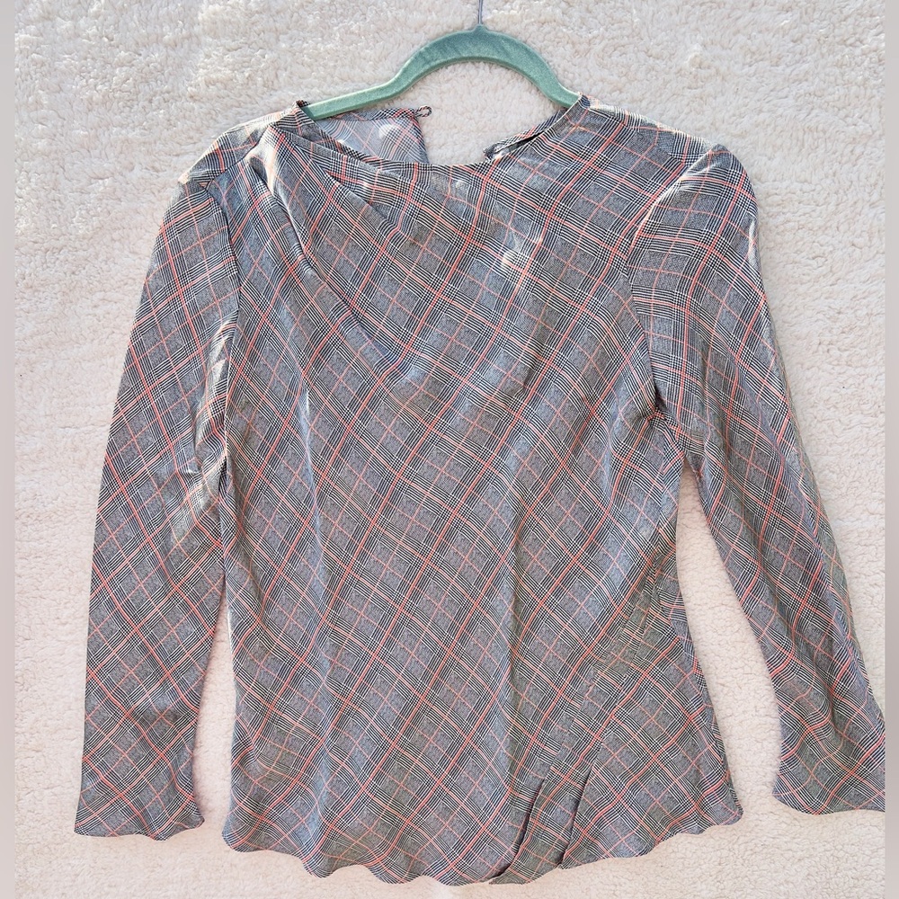 Giorgio Armani Plaid Check Long Sleeve 100% mulberry silk blouse quiet luxury